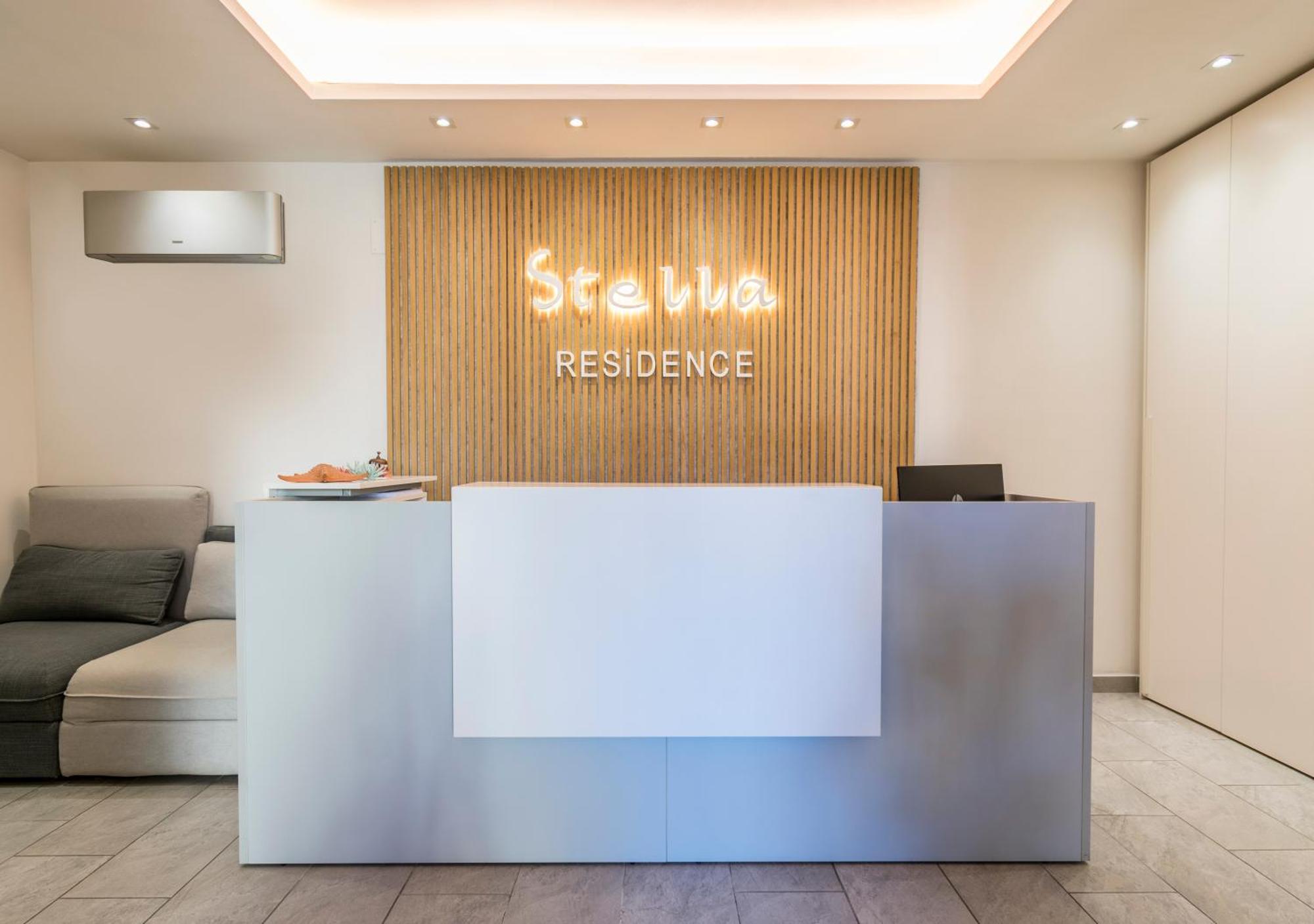 Aparthotel Stella *