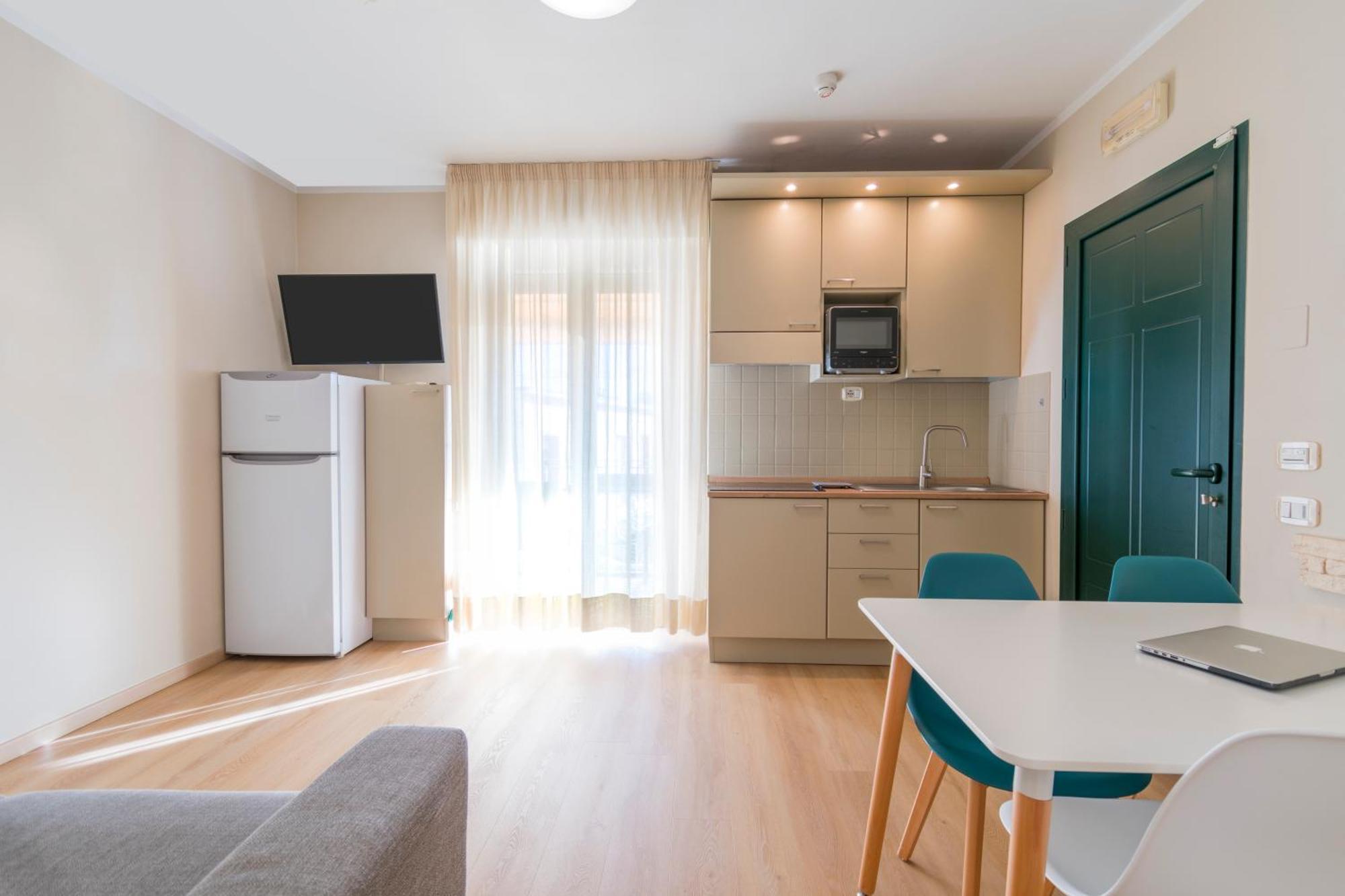 Aparthotel Stella Marina di Massa